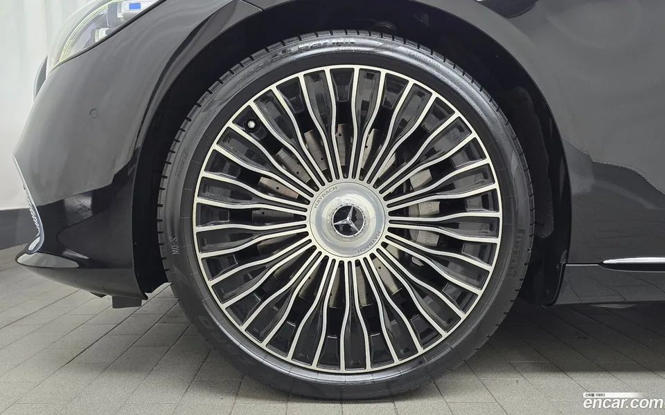 Mercedes-Benz S-Class S680 4MATIC 2023 — миниатюра 2