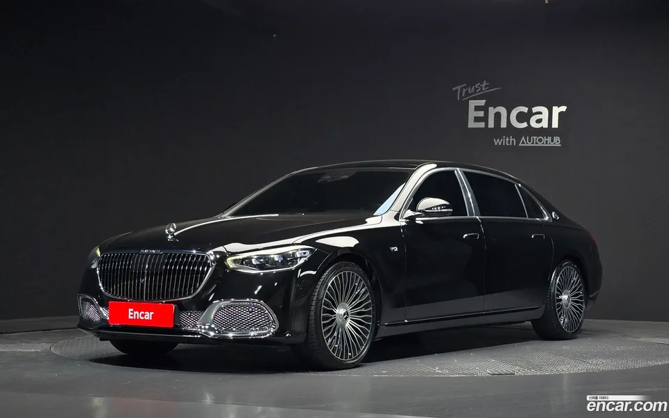 Mercedes-Benz S-Class S680 4MATIC 2023 — фото 1, купить с доставкой в Москву