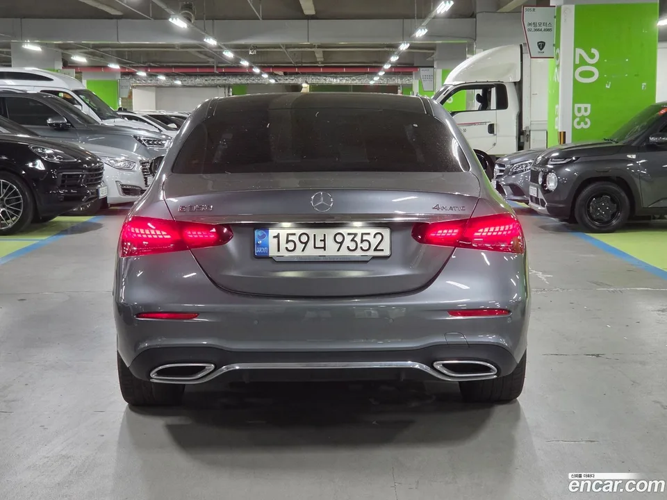 Mercedes-Benz E-Class E350 4MATIC AMG Line 2022 — миниатюра 2