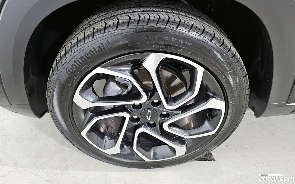 Chevrolet Trax Crossover 1.2 RS 2024 — миниатюра 5