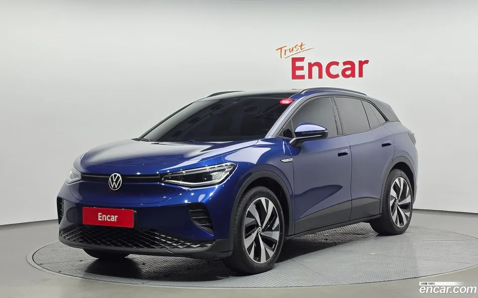 Volkswagen ID.4 2023 — фото 1, купить с доставкой в Москву