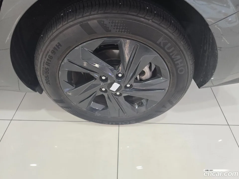 Hyundai Avante 1.6 2022 — миниатюра 5
