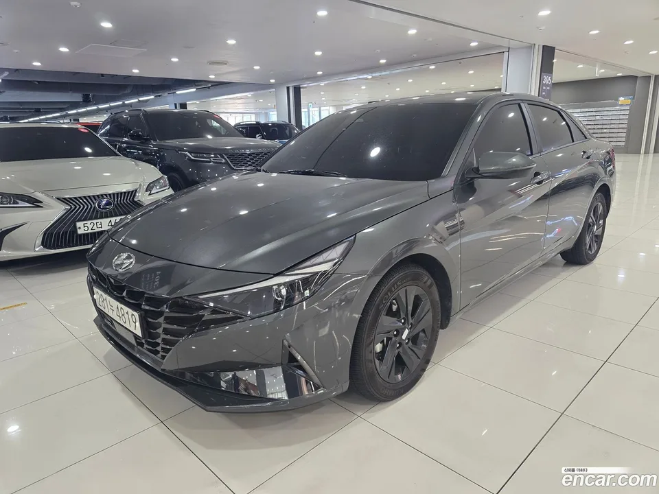 Hyundai Avante 1.6 2022 — фото 1, купить с доставкой в Москву