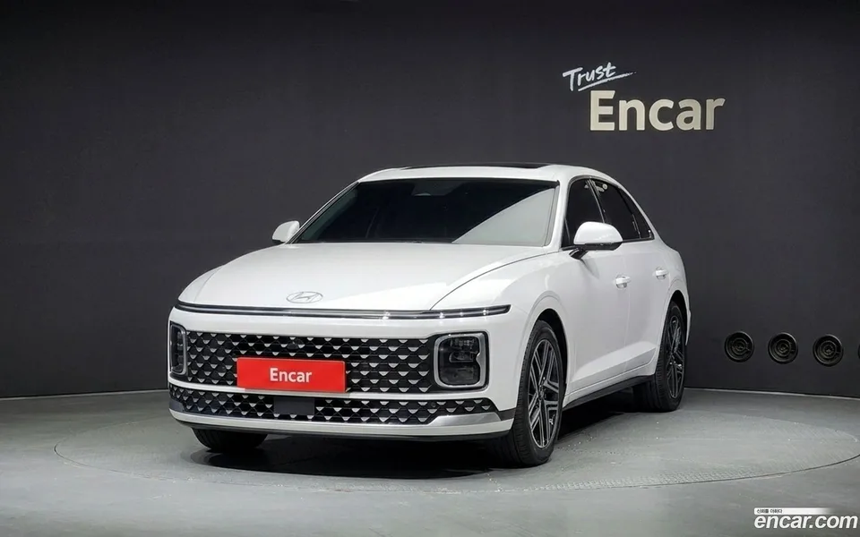 Hyundai Grandeur Hybrid 2024 — миниатюра 3