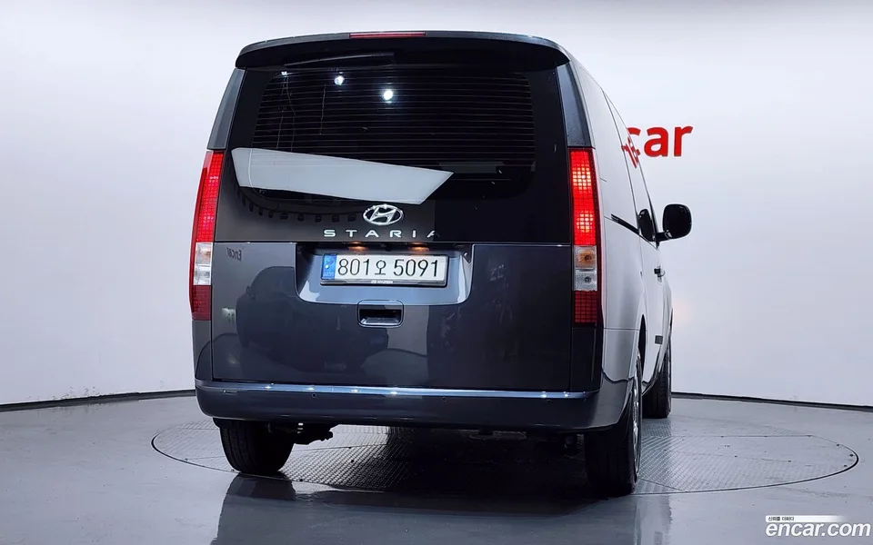 Hyundai Staria 3 2023 — миниатюра 4