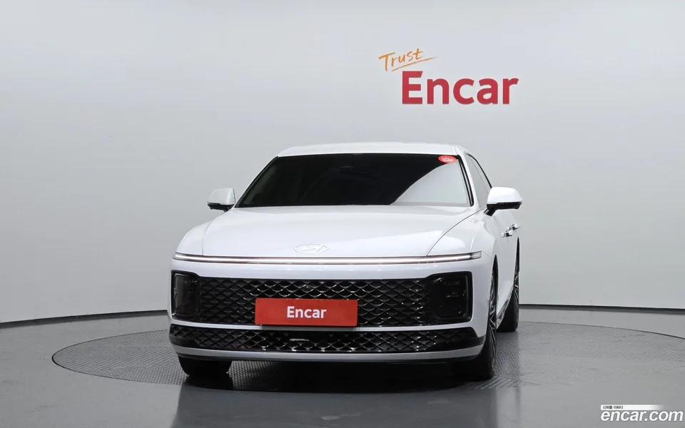Hyundai Grandeur Hybrid 2023 — миниатюра 3