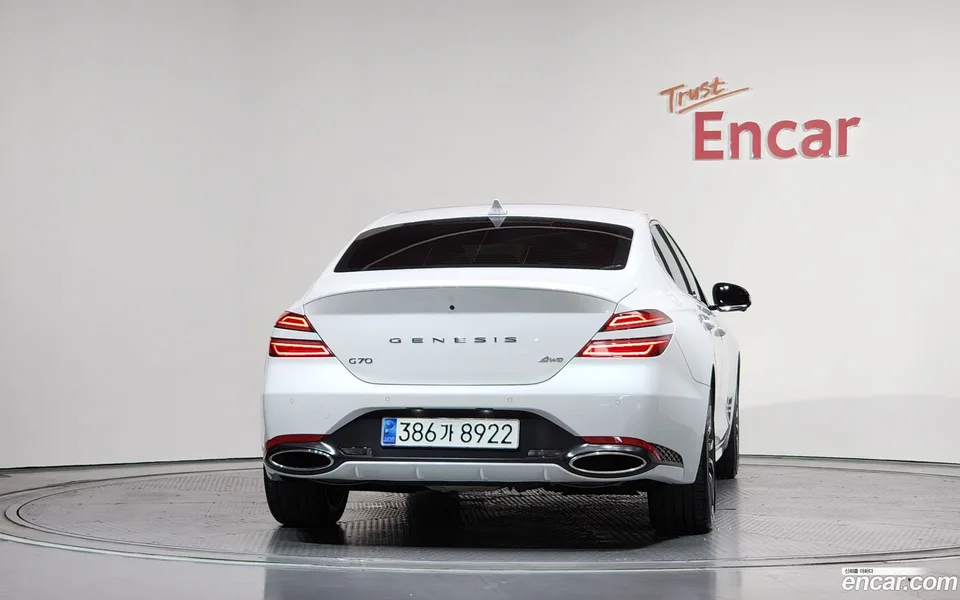 Genesis G70 2.5T 4WD 2023 — миниатюра 4