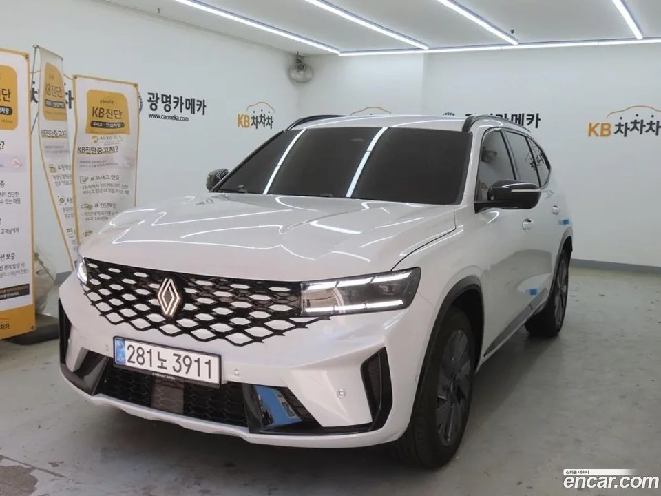 Renault Samsung Grand Koleos 1.5 E-TECH 2WD 2026 — фото 1, купить с доставкой в Москву
