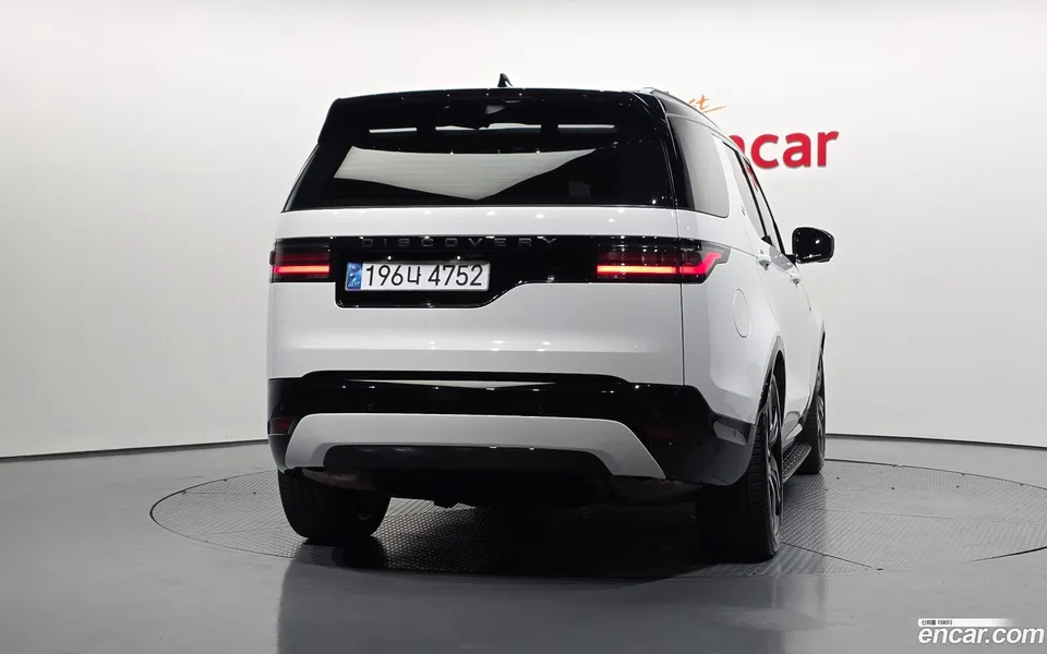 Land Rover Discovery P360 HSE 2024 — миниатюра 4
