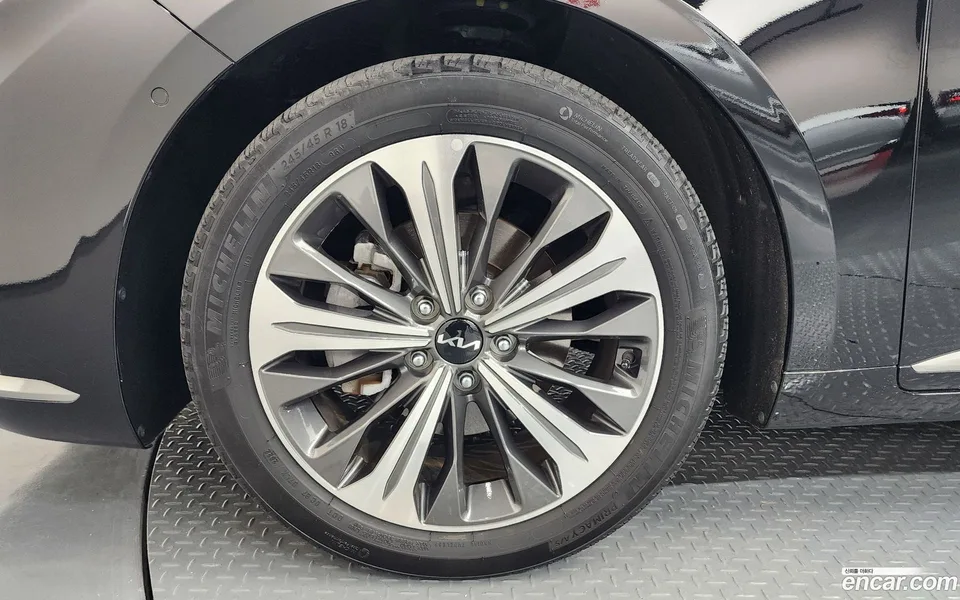 Kia K8 Hybrid 2022 — миниатюра 2