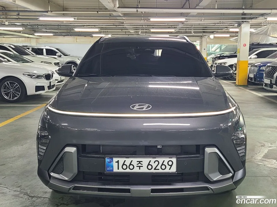 Hyundai Kona Hybrid 2025 — фото 1, купить с доставкой в Москву