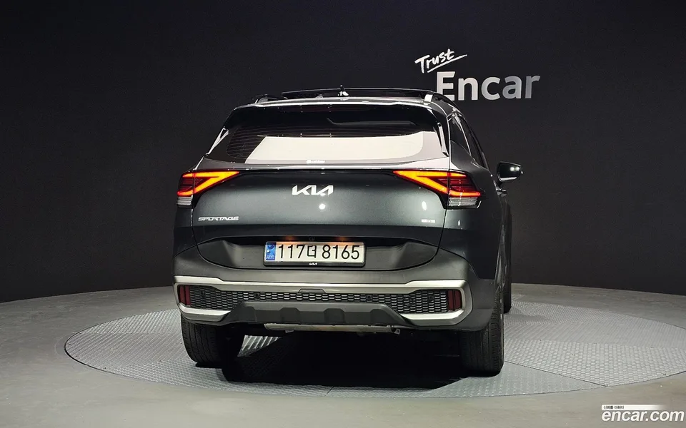Kia Sportage Hybrid 2WD 2024 — миниатюра 4