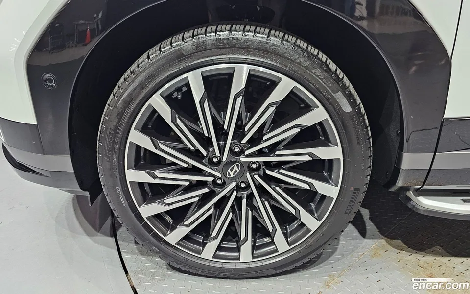 Hyundai SantaFe 2.5T 2WD 2024 — миниатюра 2