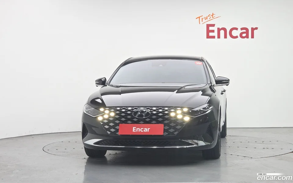 Hyundai Grandeur IG Hybrid 2022 — миниатюра 3