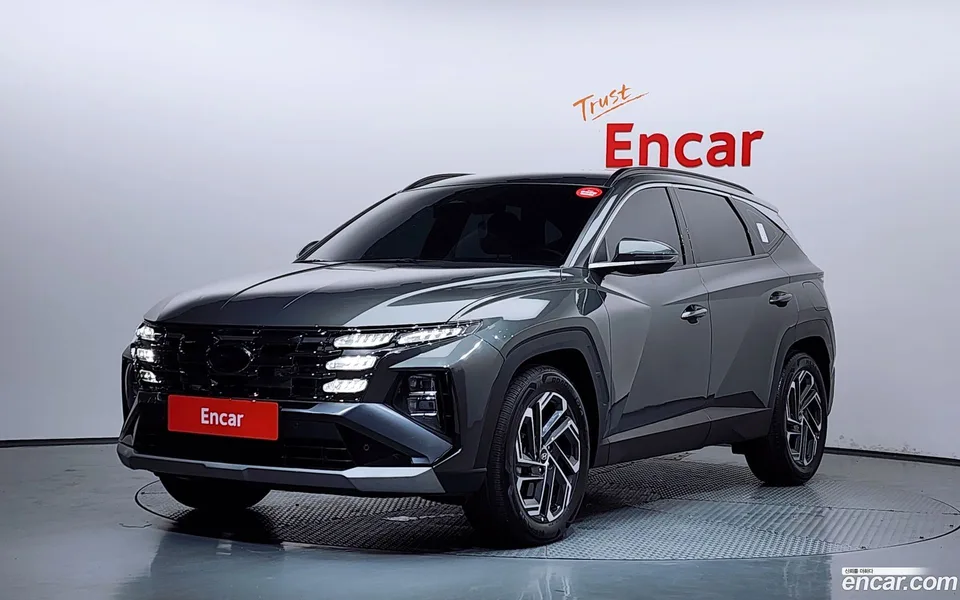 Hyundai Tucson Hybrid NX4 HEV 1.6 2WD 2024 — фото 1, купить с доставкой в Москву