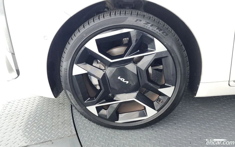Kia K8 2.5 2WD 2025 — миниатюра 2