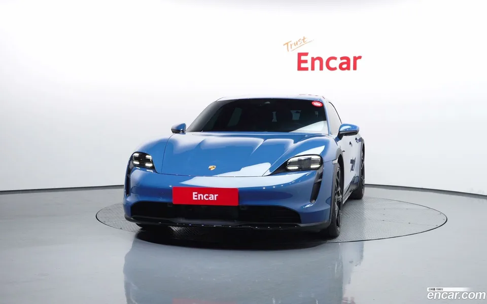 Porsche Taycan 4 2022 — миниатюра 3