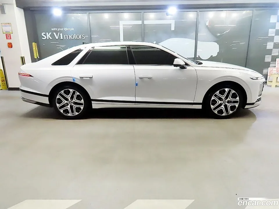 Hyundai Grandeur 2.5 2WD 2024 — миниатюра 2