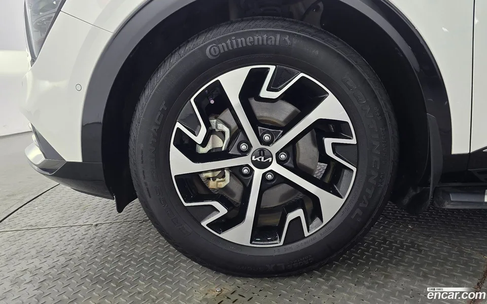 Kia Sportage Hybrid 2WD 2022 — миниатюра 5