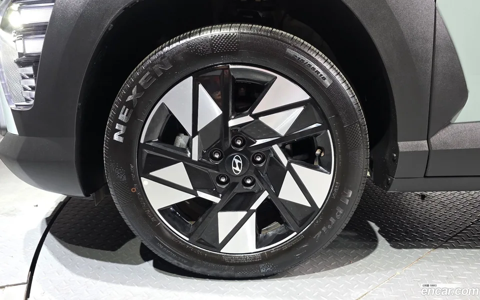 Hyundai Kona 1.6 2WD 2025 — миниатюра 2