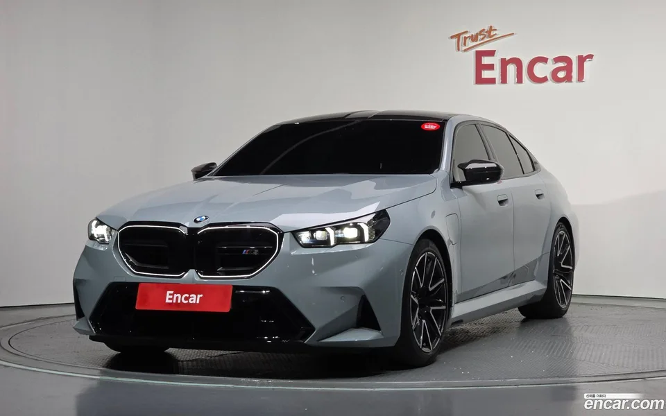 BMW M5 M5 2025 — фото 1, купить с доставкой в Москву