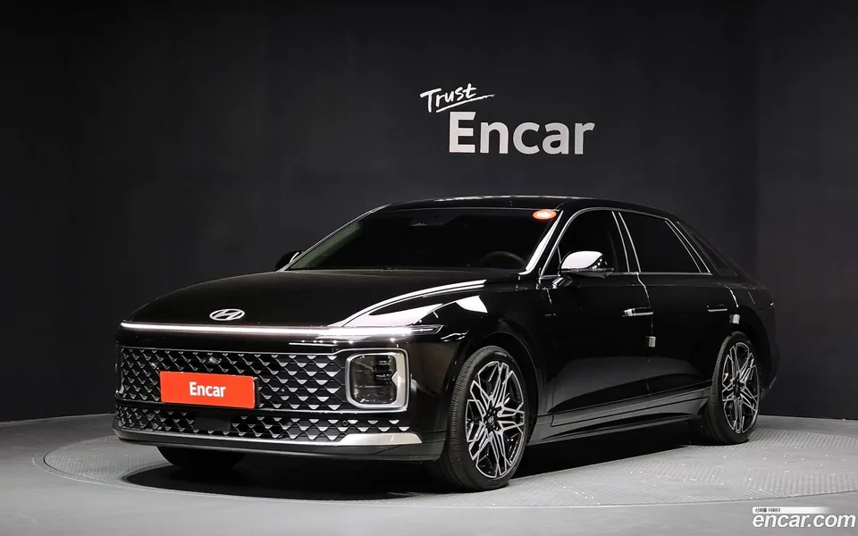 Hyundai Grandeur Hybrid 2023 — фото 1, купить с доставкой в Москву