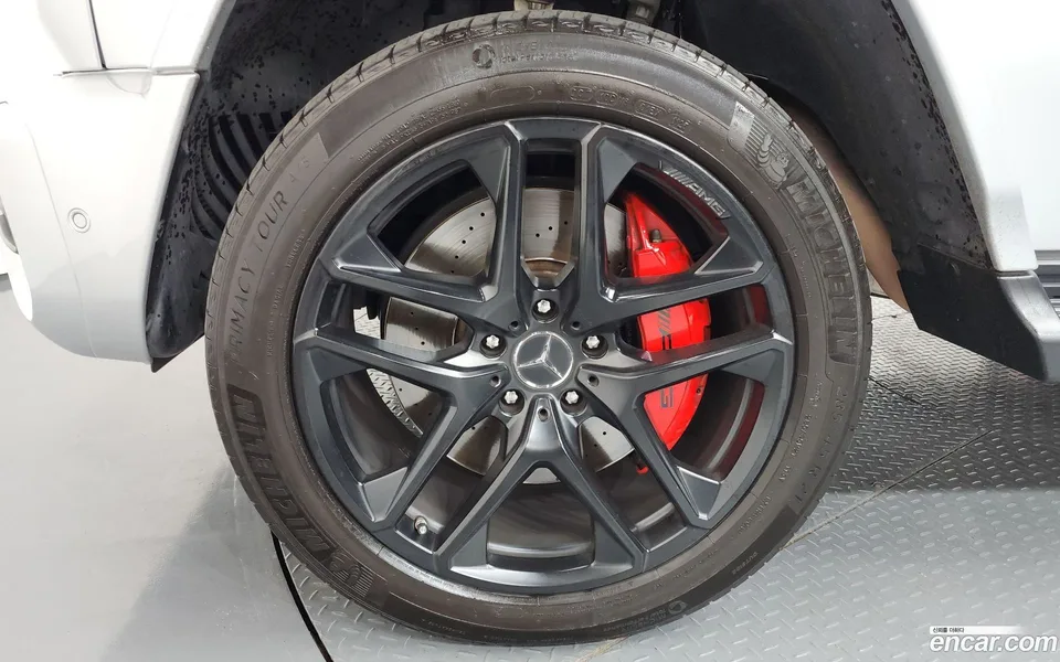 Mercedes-Benz G-Class (W463b) AMG G63 2023 — миниатюра 2