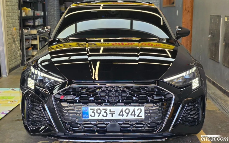 Audi RS3 (8Y) 2.5 TFSI 2023 — фото 1, купить с доставкой в Москву