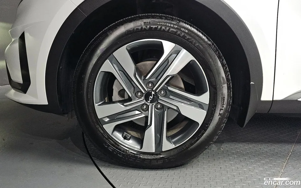 Kia Sorento HEV 1.6 2WD 2023 — миниатюра 2