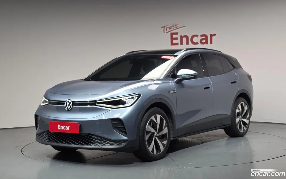 Volkswagen ID.4 2023 — фото 1, купить с доставкой в Москву
