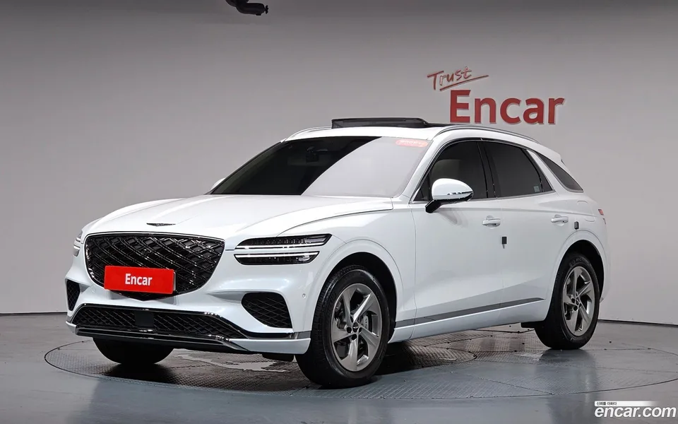 Genesis GV70 2.5T AWD 2024 — фото 1, купить с доставкой в Москву