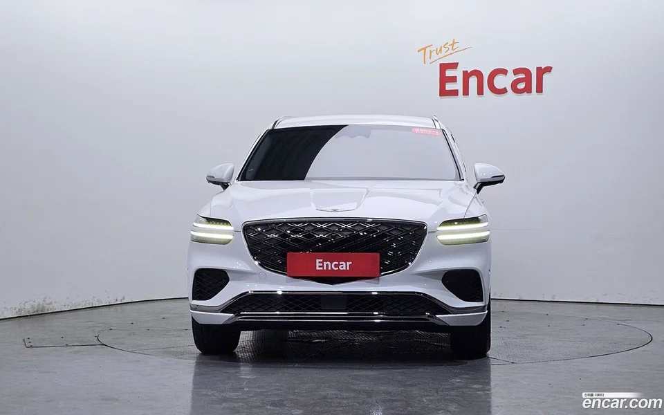 Genesis GV70 2.5T 2WD 2024 — миниатюра 3