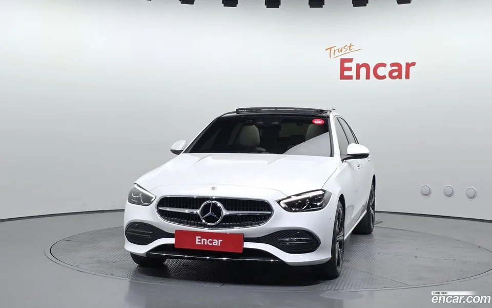 Mercedes-Benz C-Class C300 4MATIC 2023 — миниатюра 3