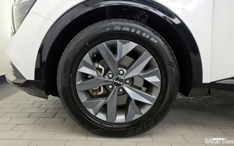 Kia Sportage 2.0 2WD 2022 — миниатюра 2