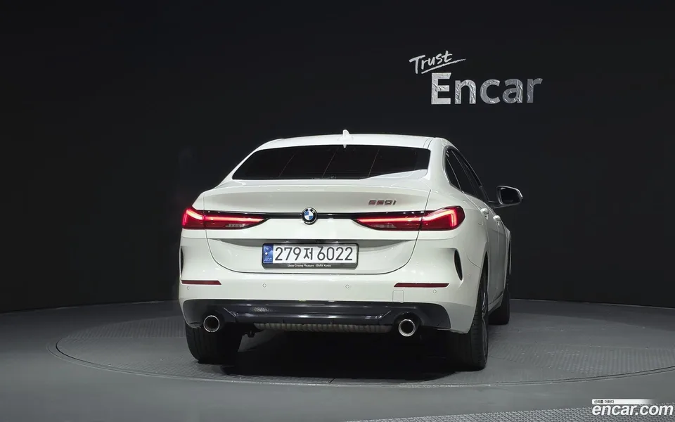 BMW 2 Series Gran Coupe 220i 2023 — миниатюра 4