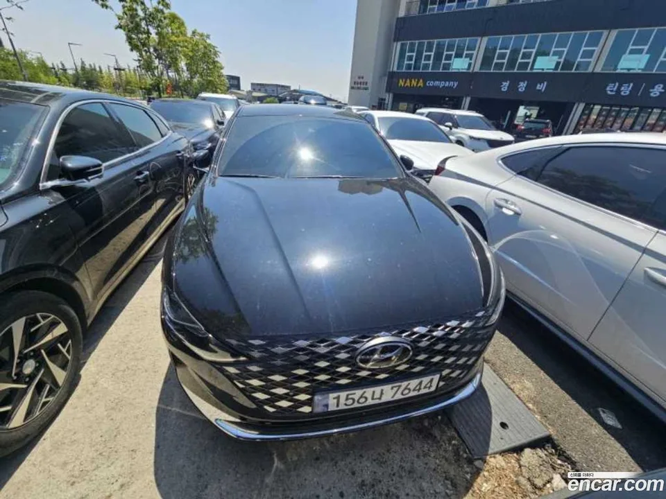 Hyundai Grandeur IG 2.5 2022 — фото 1, купить с доставкой в Москву