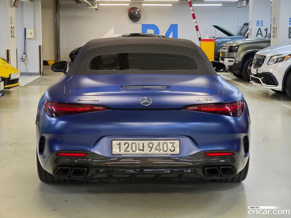 Mercedes-Benz SL-Class AMG SL63 4MATIC+ 2023 — миниатюра 2