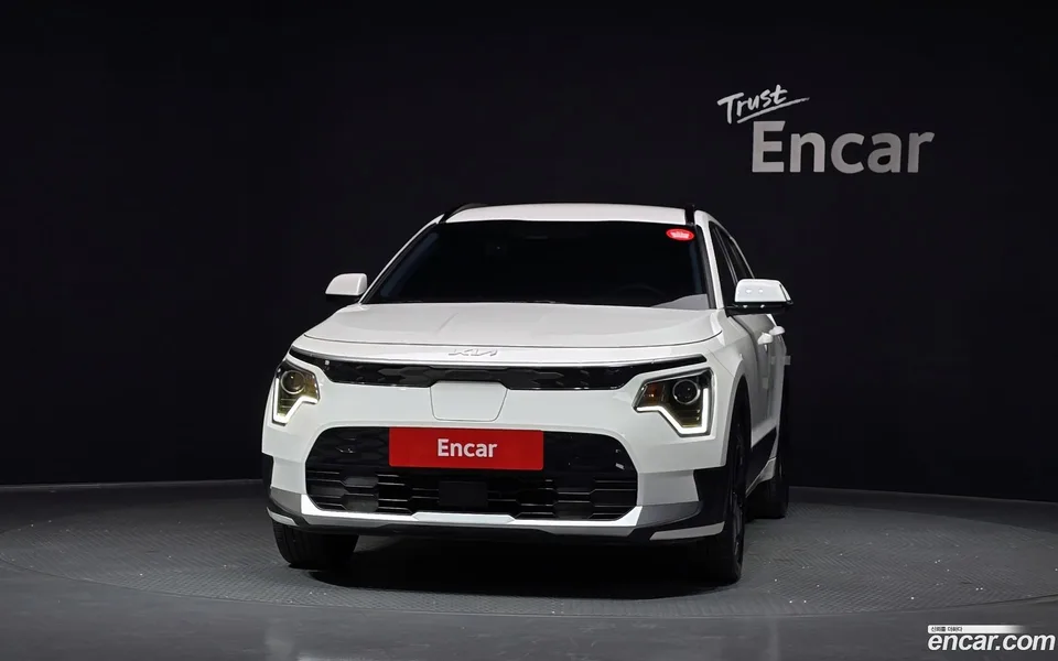 Kia Niro EV 2023 — миниатюра 3
