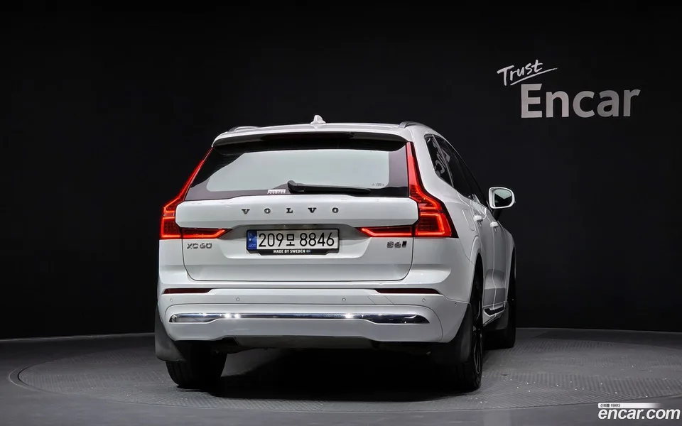 Volvo XC60 B6 2022 — миниатюра 3