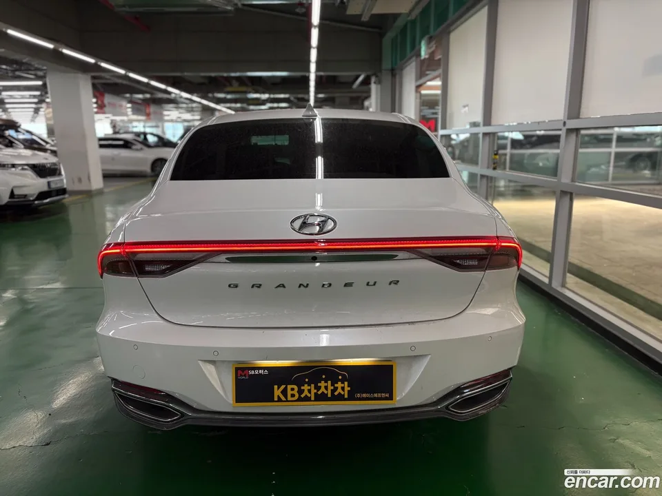 Hyundai Grandeur IG Hybrid 2022 — миниатюра 2