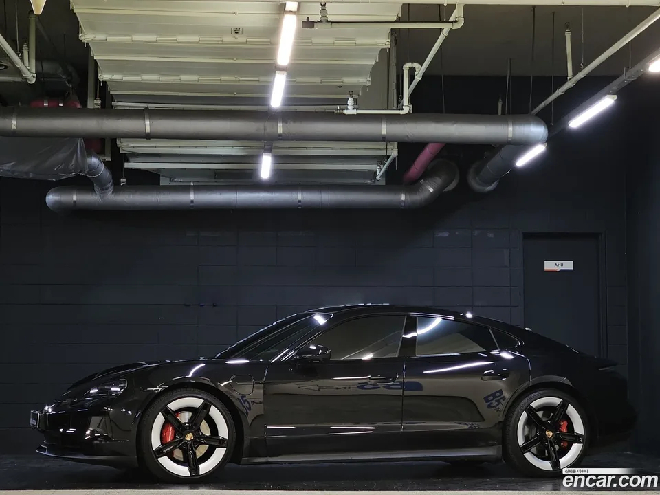 Porsche Taycan 4S 2025 — миниатюра 3