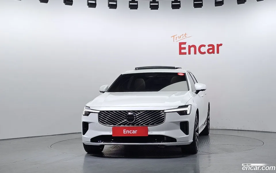 Volvo S90 B5 2025 — миниатюра 3