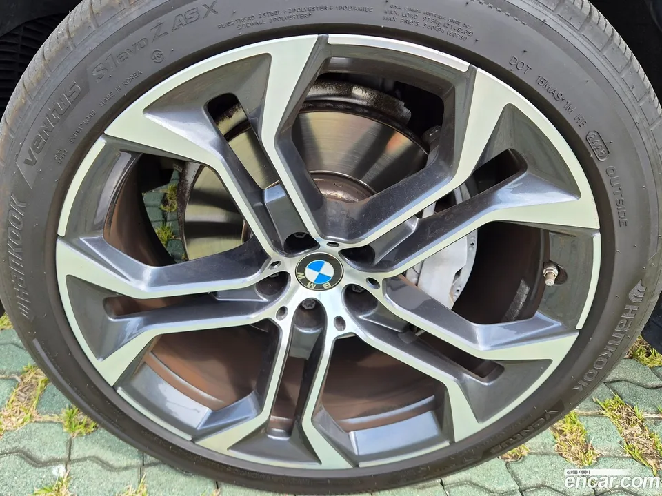 BMW X5 xDrive 30d xLine 2022 — миниатюра 2