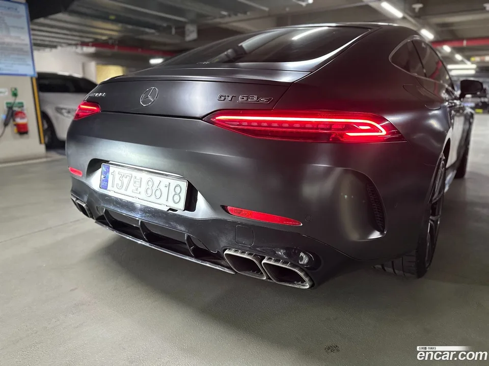 Mercedes-Benz AMG GT 4 63 S 4MATIC+ 2023 — миниатюра 2