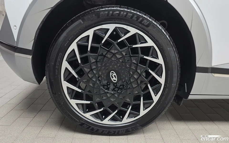 Hyundai Ioniq 5 AWD 2022 — миниатюра 2