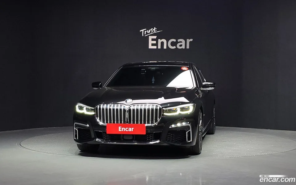 BMW 7 Series 730Ld xDrive M 2022 — миниатюра 3
