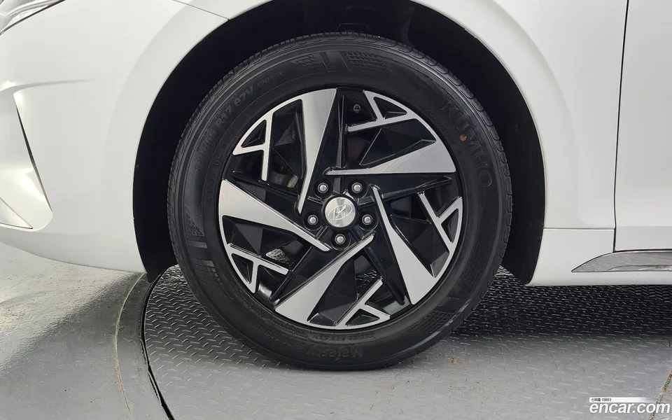 Hyundai Grandeur IG Hybrid 2022 — миниатюра 2