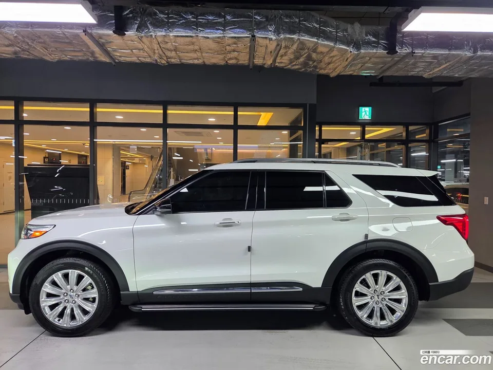 Ford Explorer 2.3 4WD 2022 — миниатюра 3