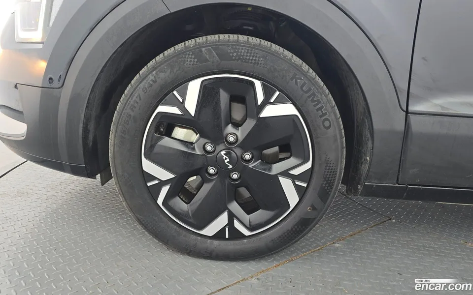 Kia Niro EV 2023 — миниатюра 2