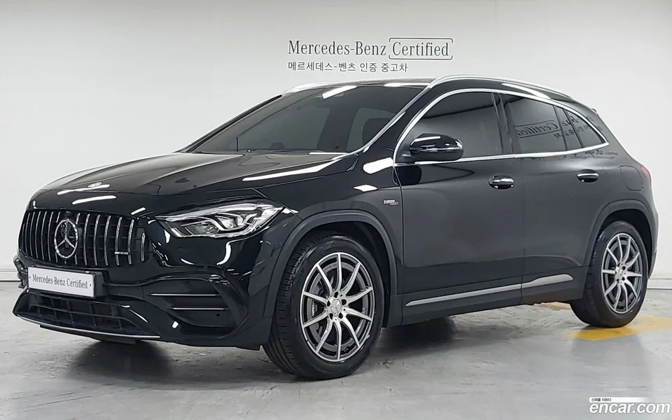 Mercedes-Benz GLA-Class GLA45 AMG 4MATIC+ 2022 — фото 1, купить с доставкой в Москву